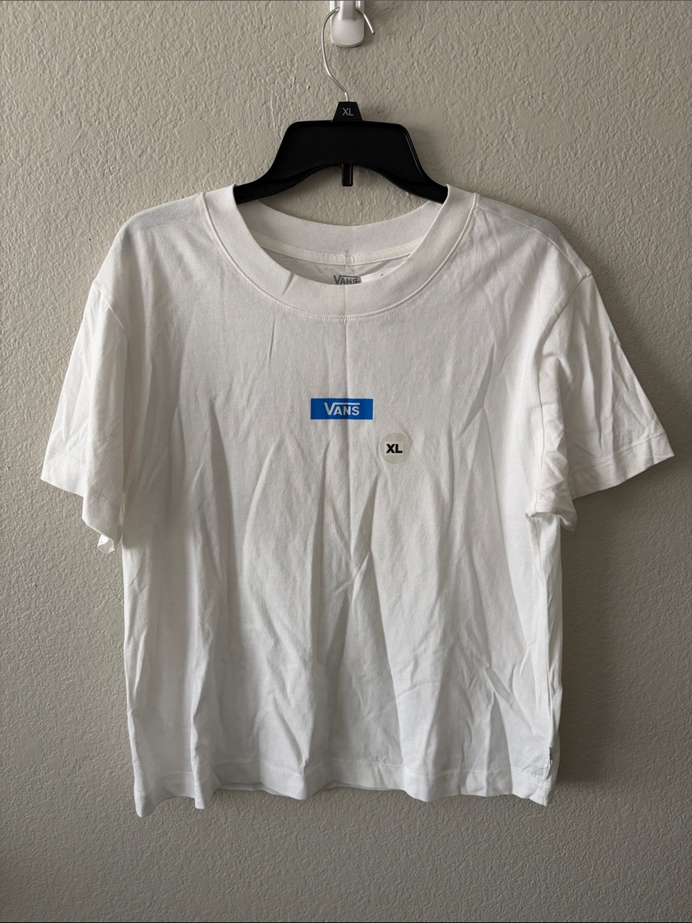NWT Women’s Vans White Short-Sleeve Tee with Blue Logo Size XL